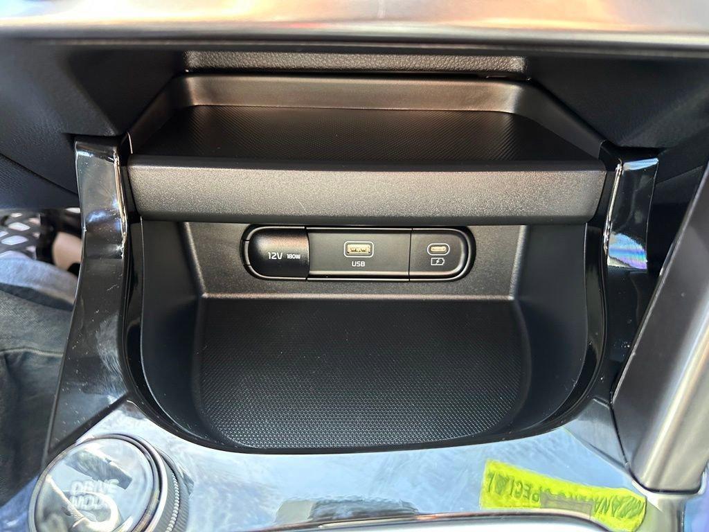 used 2026 Kia Seltos car, priced at $26,079