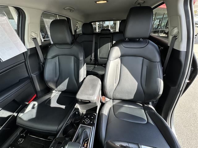 used 2025 Kia Sportage car, priced at $27,990