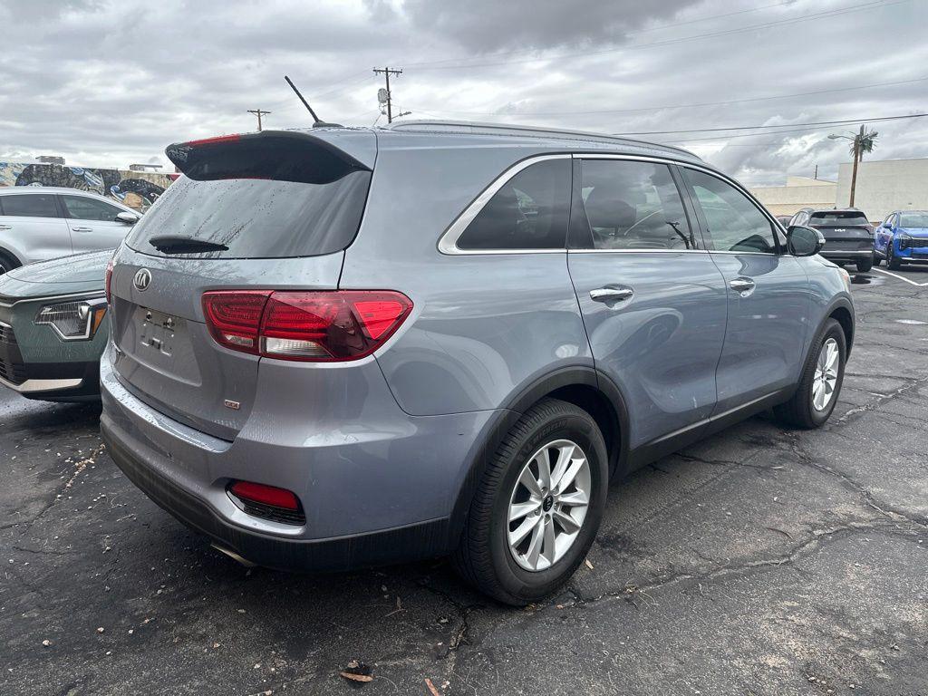 used 2020 Kia Sorento car, priced at $13,690