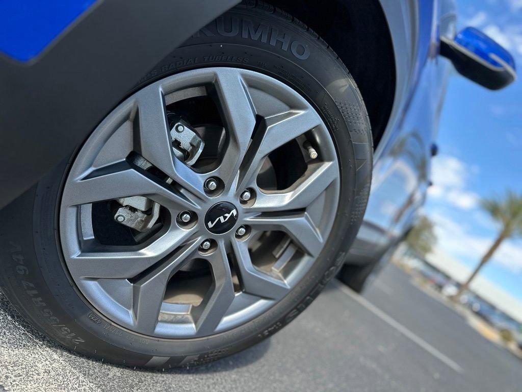 used 2024 Kia Seltos car, priced at $23,359