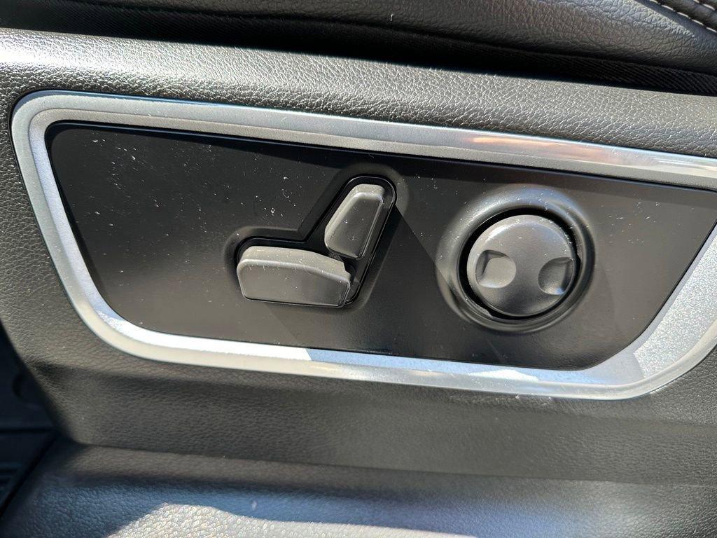 used 2022 Ram 1500 car, priced at $41,579