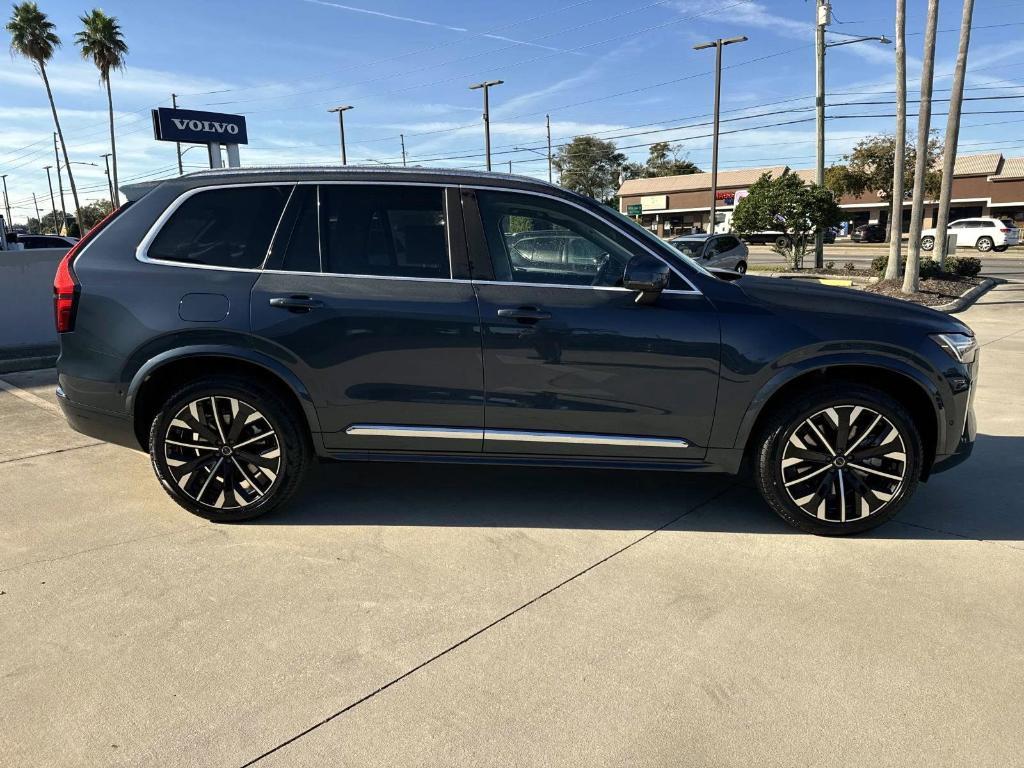 new 2026 Volvo XC90 Plug-In Hybrid car, priced at $85,625