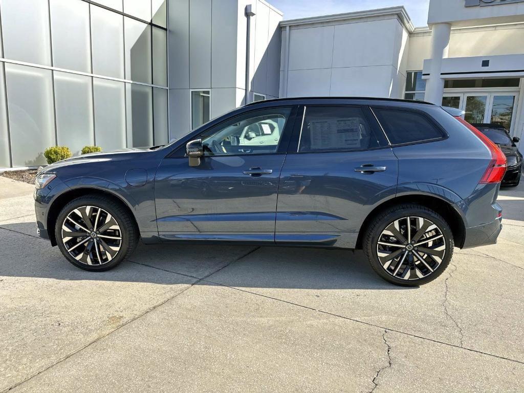 new 2026 Volvo XC60 Plug-In Hybrid car, priced at $75,235