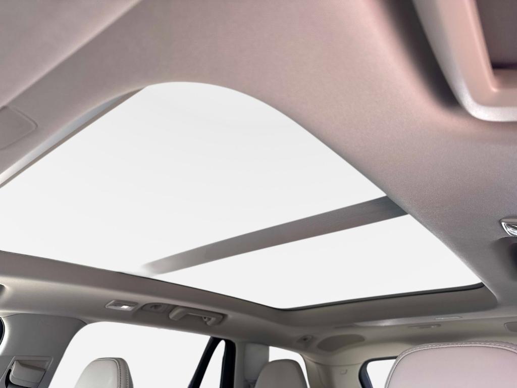 new 2026 Volvo XC90 car, priced at $75,155