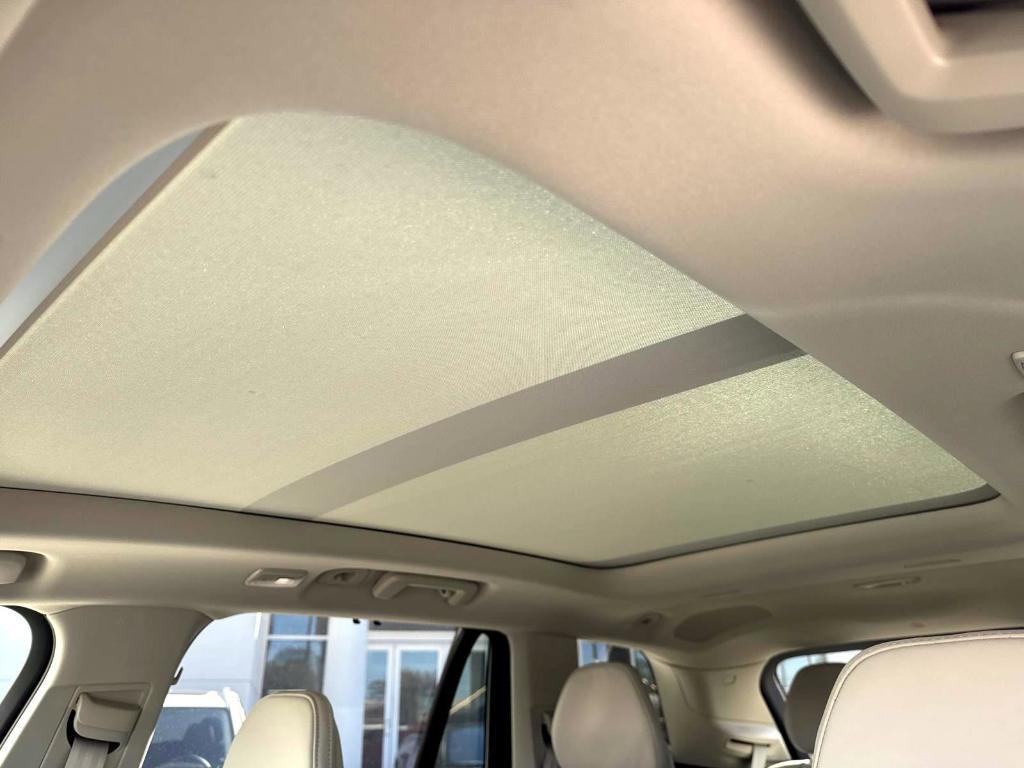 new 2026 Volvo XC90 car, priced at $75,155