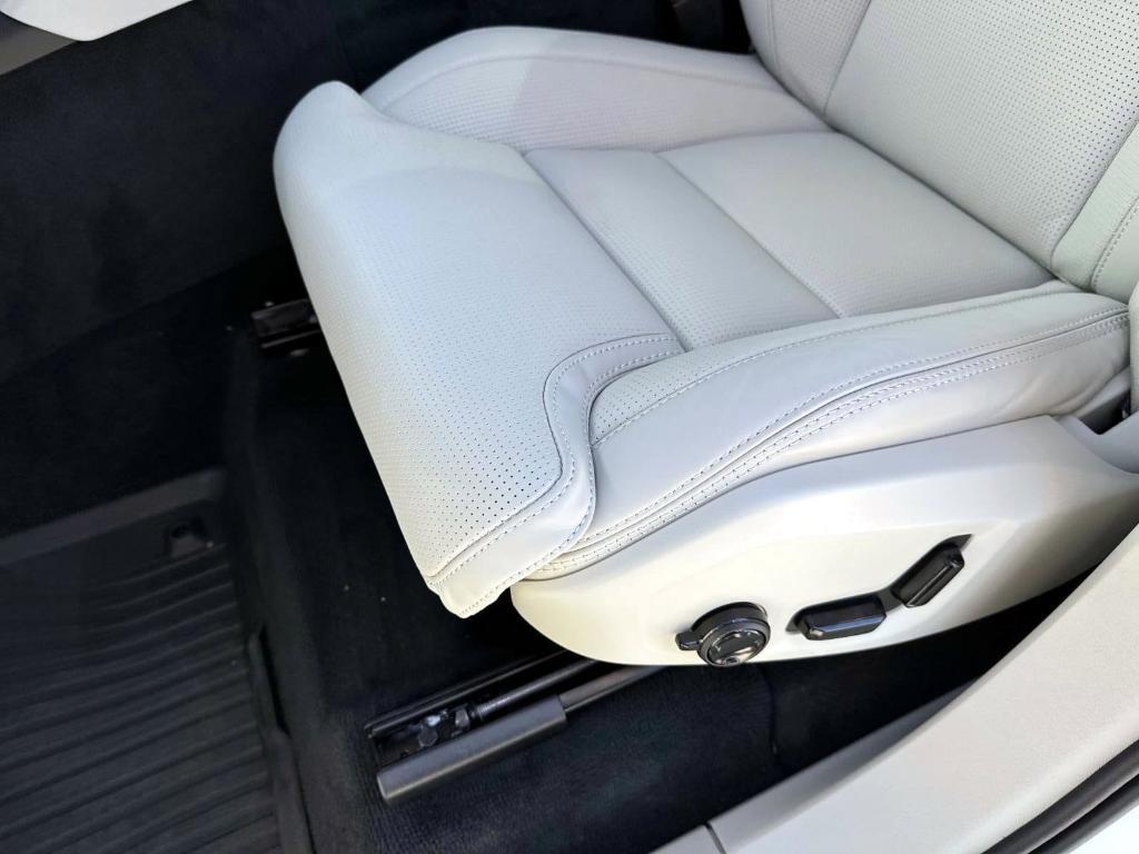 new 2026 Volvo XC90 car, priced at $77,835