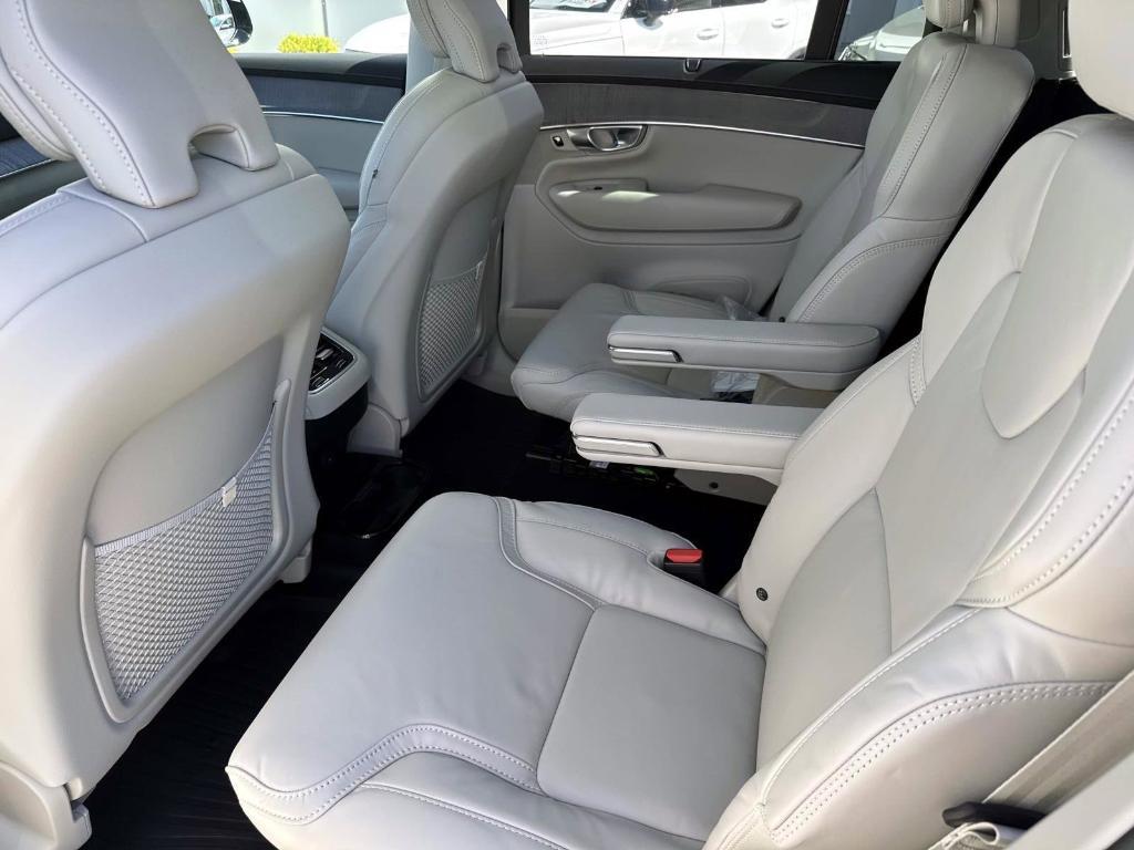 new 2026 Volvo XC90 car, priced at $77,835