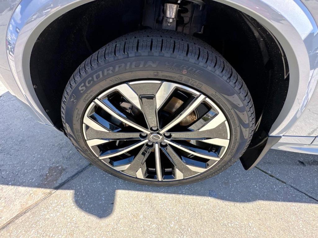 new 2025 Volvo XC90 Plug-In Hybrid car, priced at $69,995