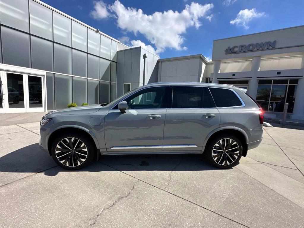 new 2025 Volvo XC90 Plug-In Hybrid car, priced at $69,995