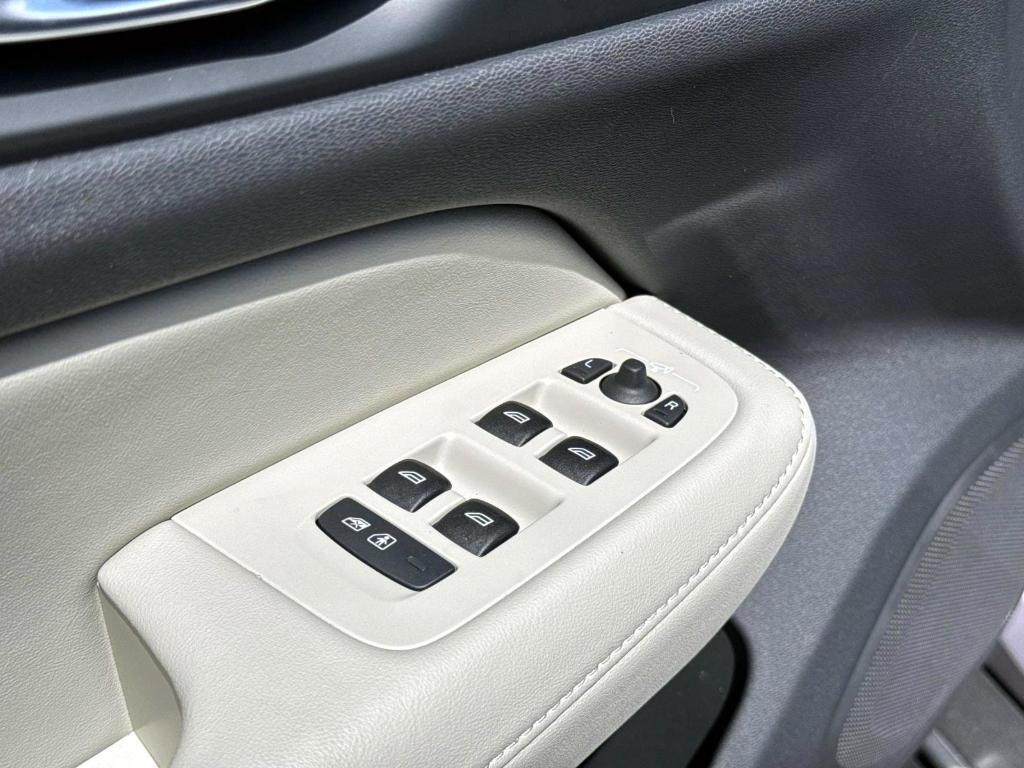 new 2026 Volvo V60 Cross Country car, priced at $60,775