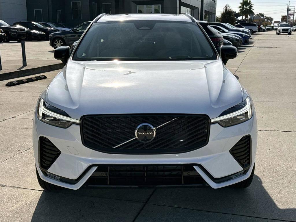 new 2026 Volvo XC60 car, priced at $62,175