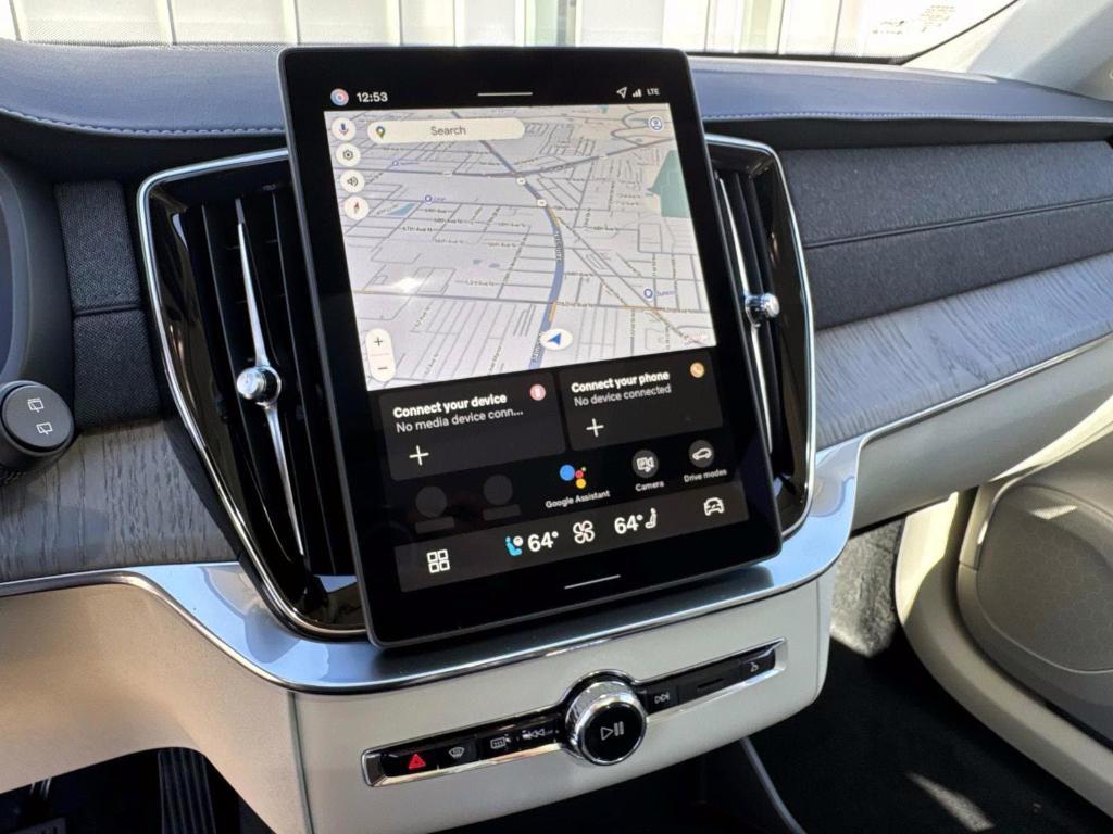 new 2026 Volvo XC90 car, priced at $75,155