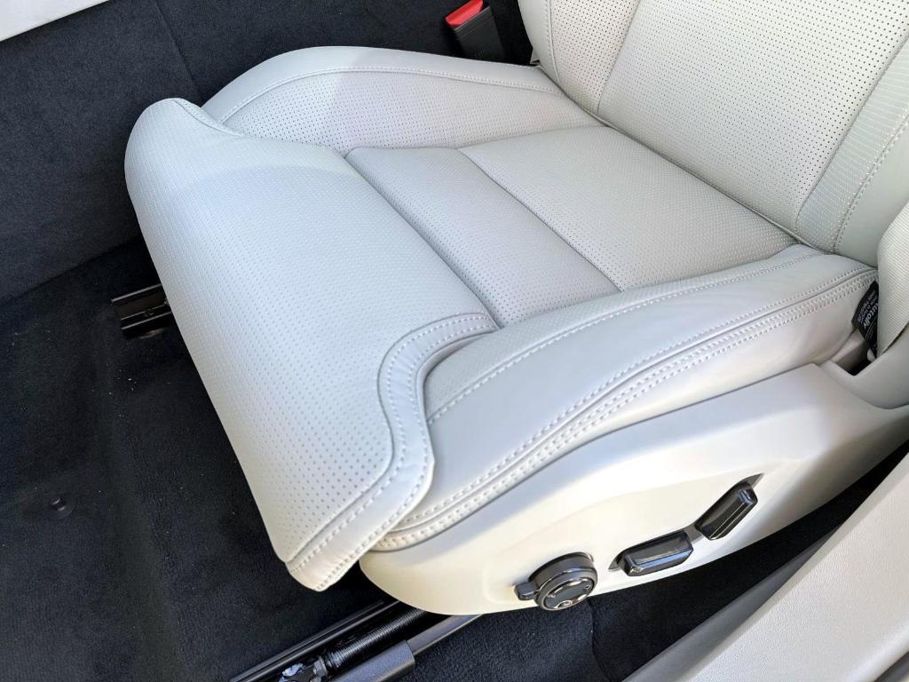 new 2026 Volvo XC90 car, priced at $75,155