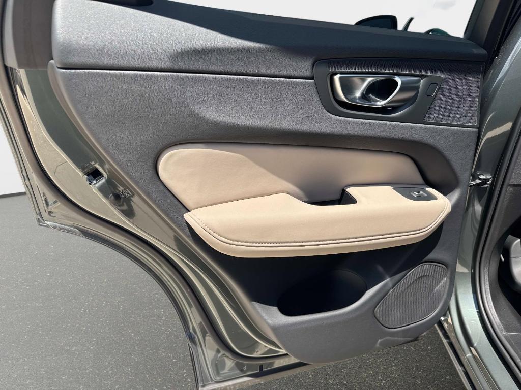 new 2026 Volvo XC60 car, priced at $52,900