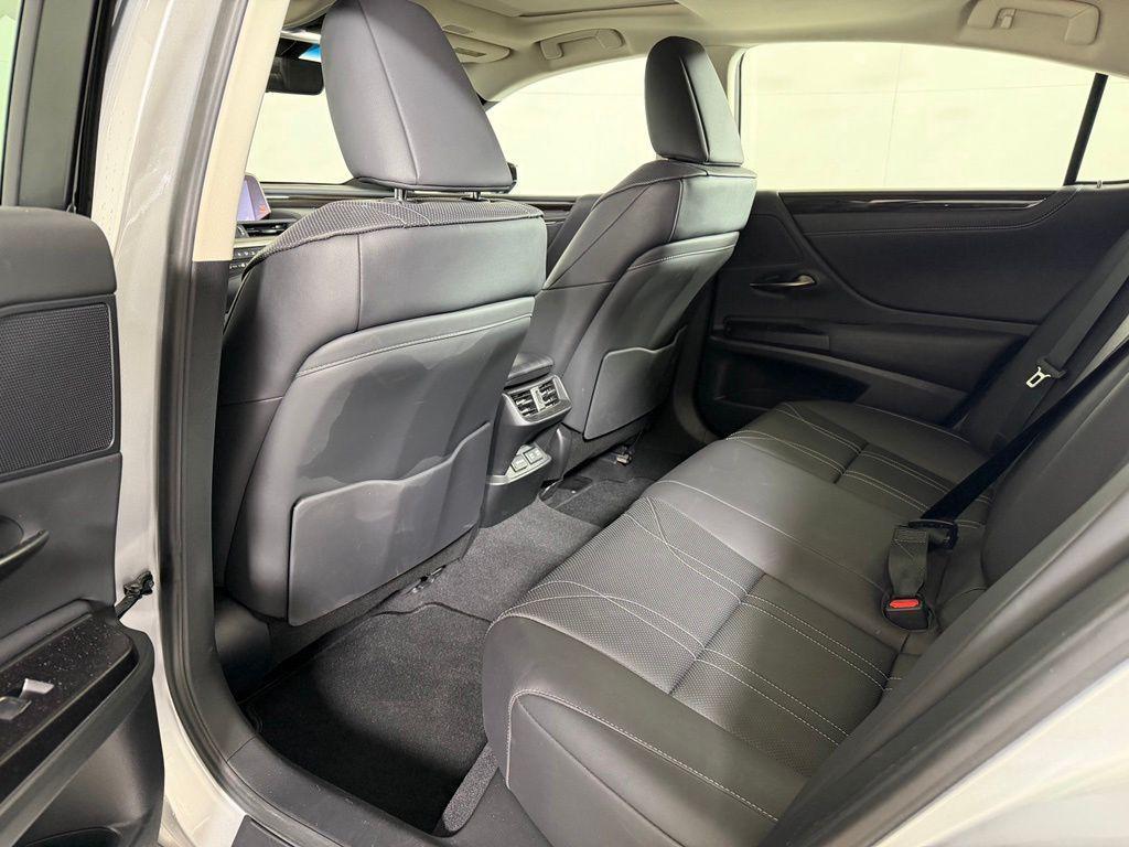 used 2021 Lexus ES 350 car