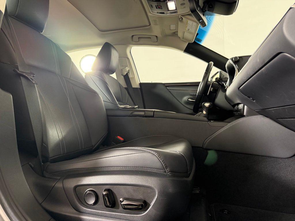 used 2021 Lexus ES 350 car