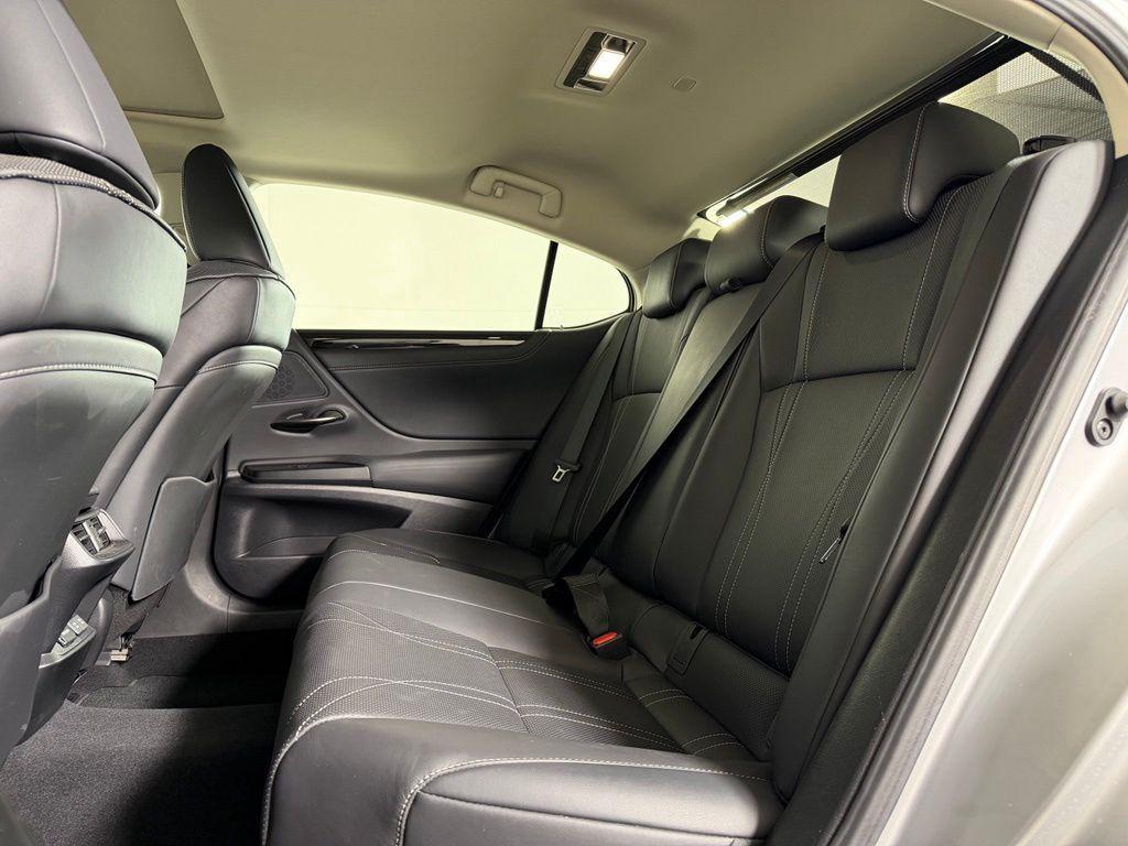 used 2021 Lexus ES 350 car