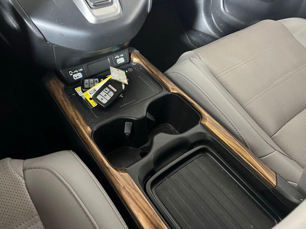 used 2022 Honda CR-V Hybrid car, priced at $31,188