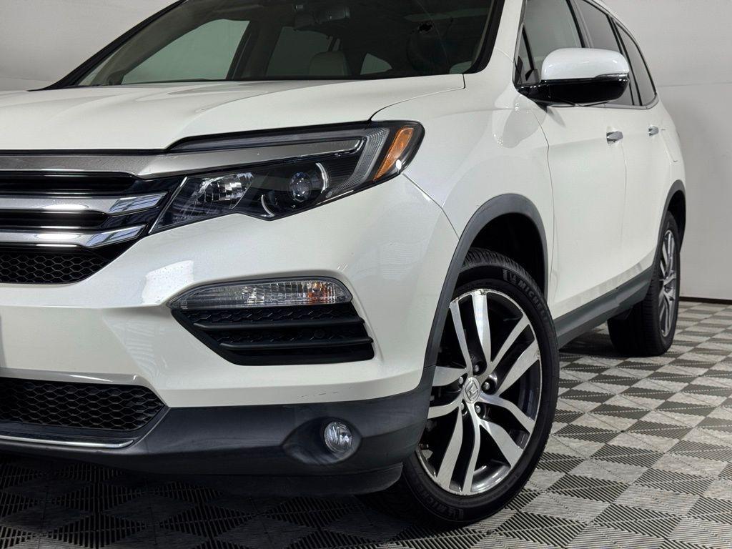 used 2017 Honda Pilot car, priced at $26,988