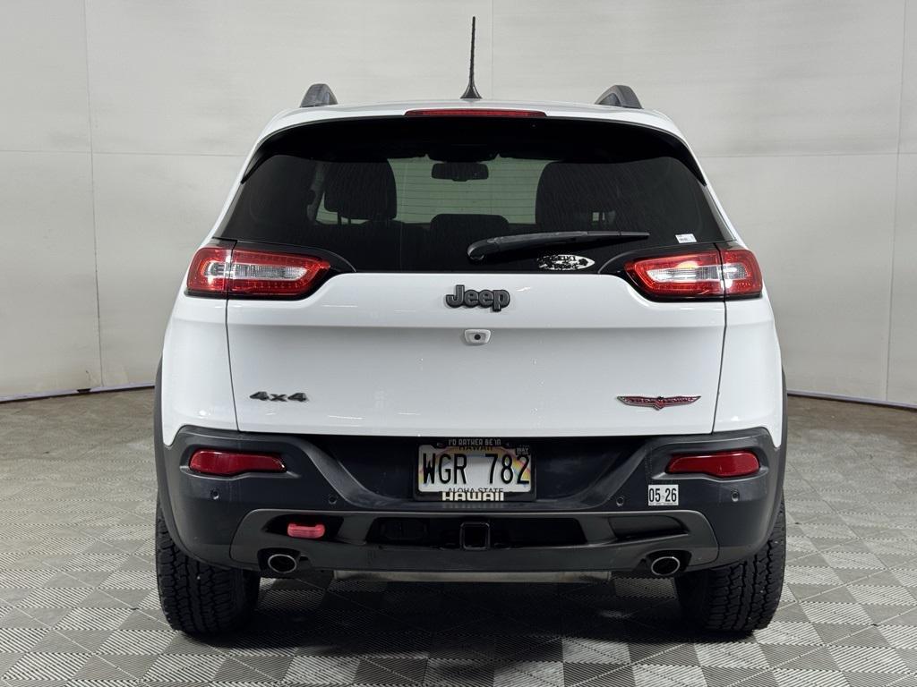 used 2017 Jeep Cherokee car