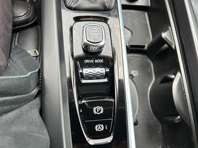 used 2021 Volvo XC60 car, priced at $24,500