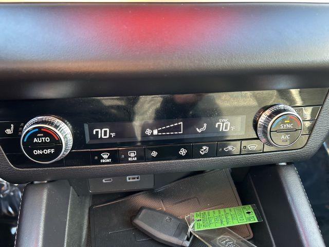 used 2025 Mitsubishi Outlander PHEV car, priced at $31,900