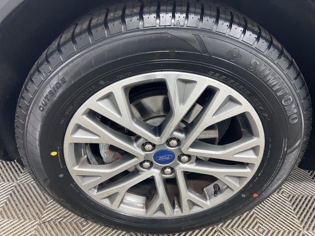 used 2022 Ford Escape car, priced at $22,900