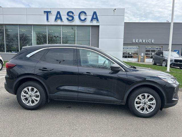 used 2023 Ford Escape car, priced at $22,500