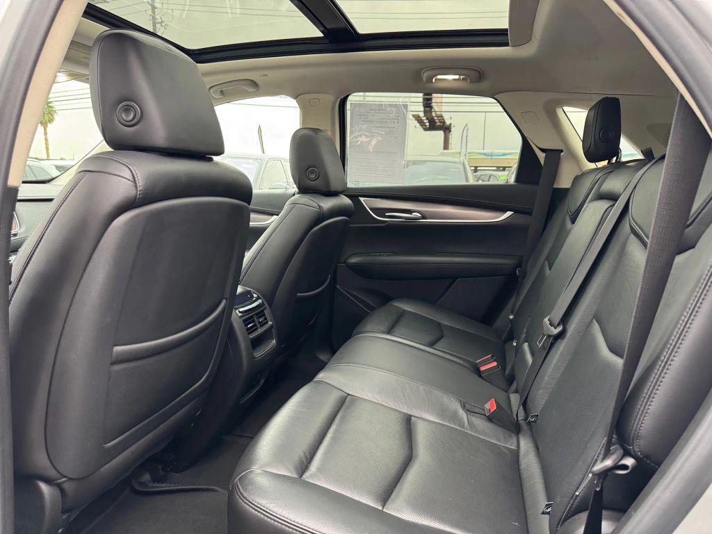 used 2018 Cadillac XT5 car, priced at $17,999