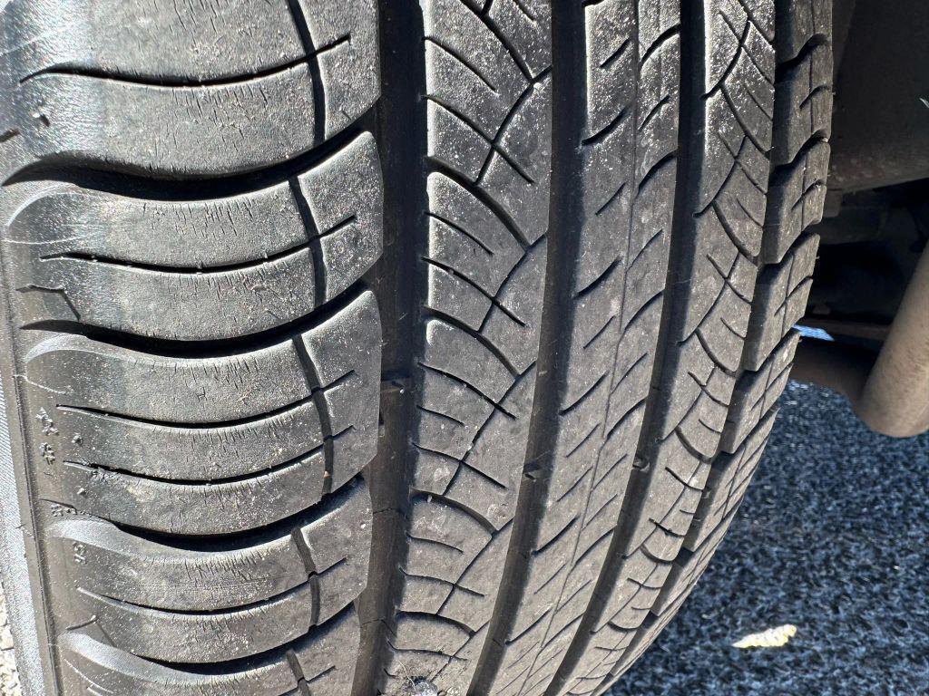 used 2015 Land Rover LR4 car, priced at $13,947