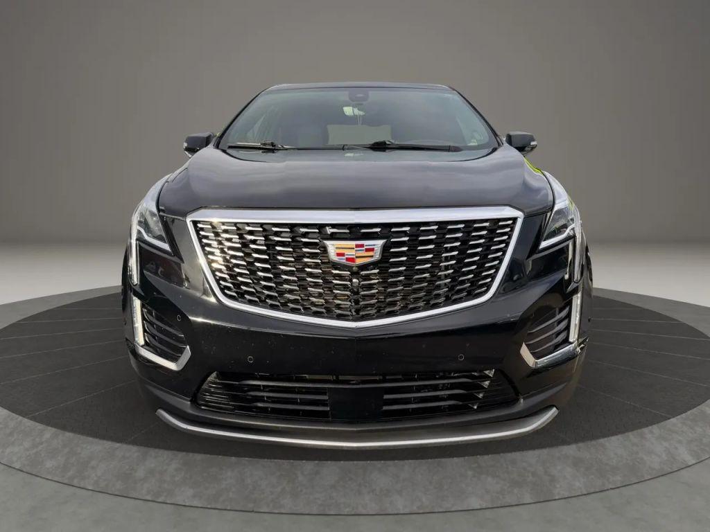 used 2021 Cadillac XT5 car, priced at $22,999