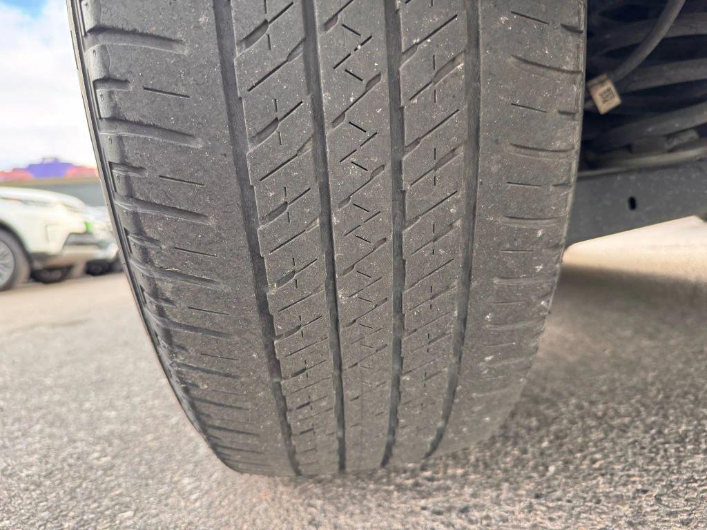 used 2021 Cadillac XT5 car, priced at $22,999