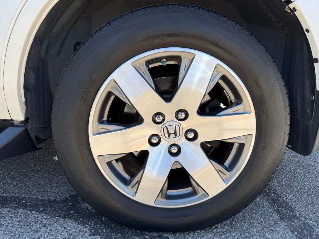 used 2015 Honda Pilot car, priced at $14,799