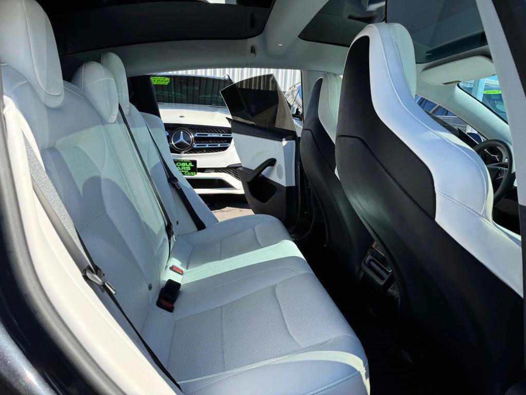 used 2024 Tesla Model 3 car, priced at $39,999