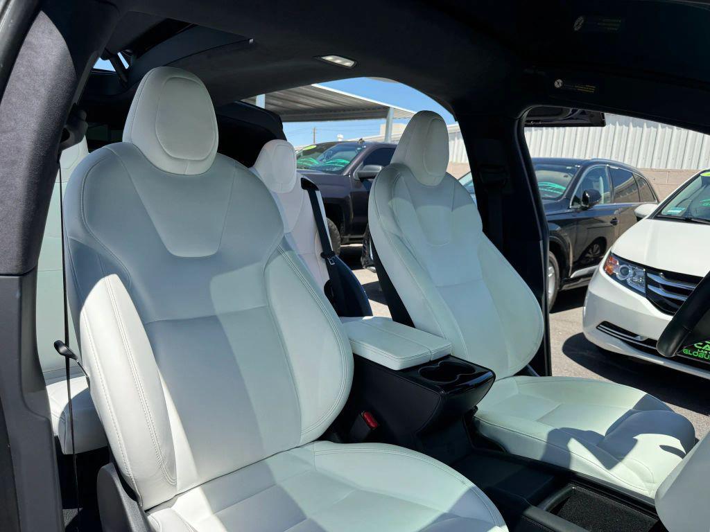 used 2020 Tesla Model X car, priced at $31,999