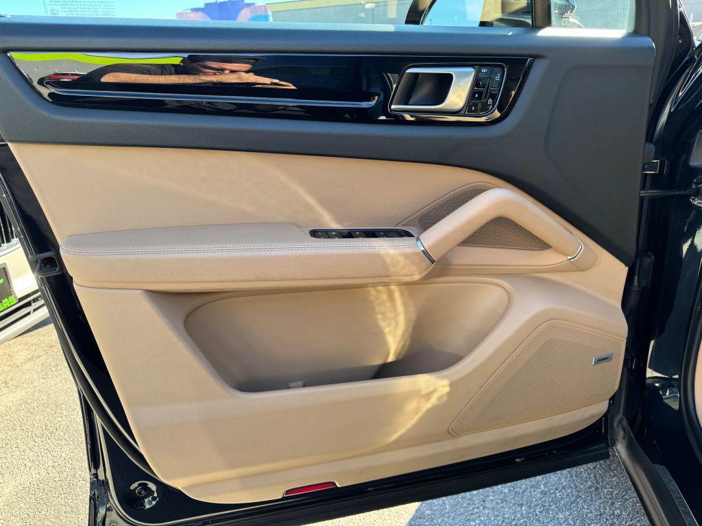 used 2021 Porsche Cayenne car, priced at $33,999