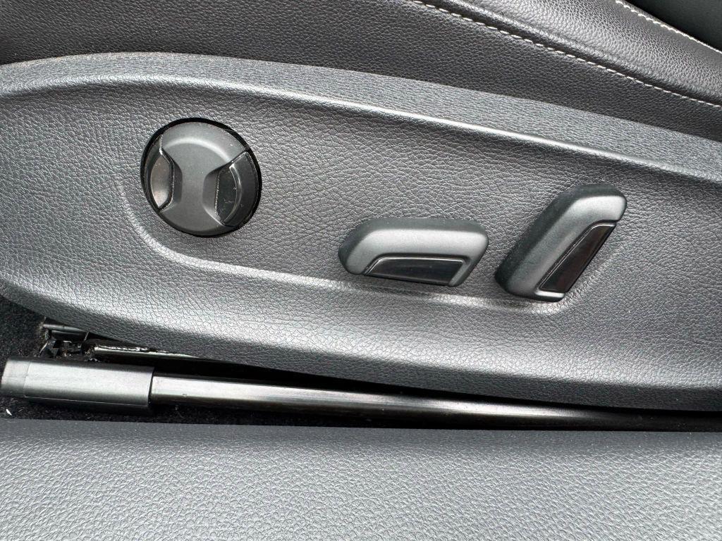 used 2022 Volkswagen Passat car, priced at $15,999