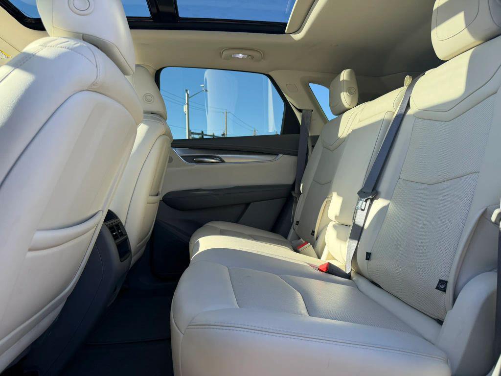 used 2019 Cadillac XT5 car, priced at $21,999