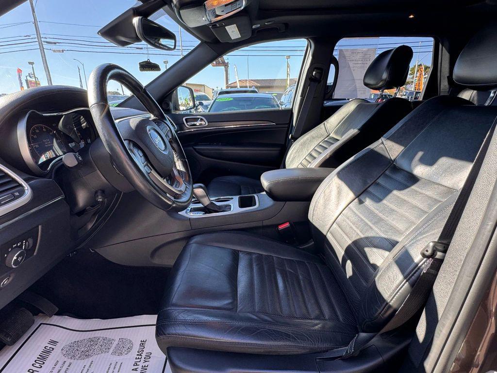 used 2018 Jeep Grand Cherokee car, priced at $19,999