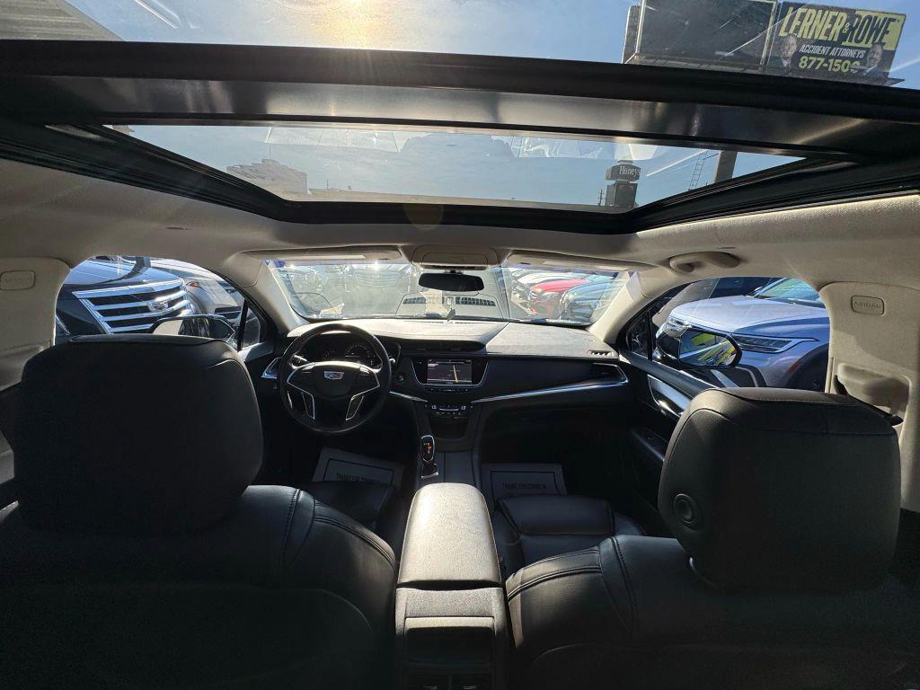 used 2017 Cadillac XT5 car, priced at $17,999