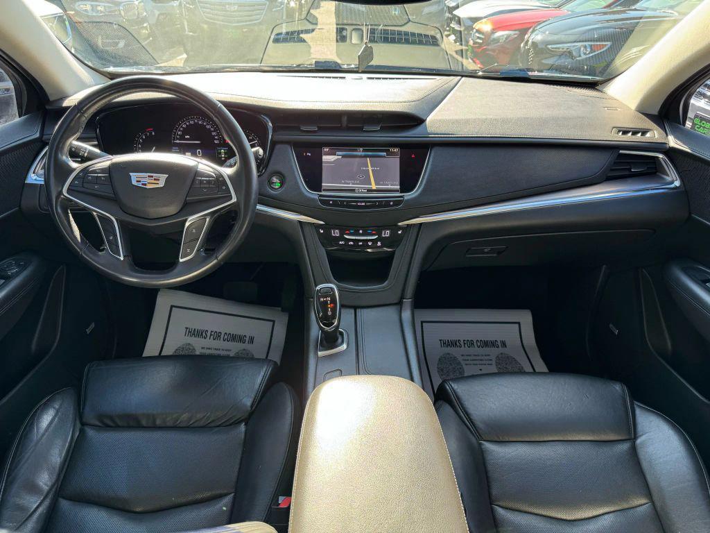 used 2017 Cadillac XT5 car, priced at $17,999