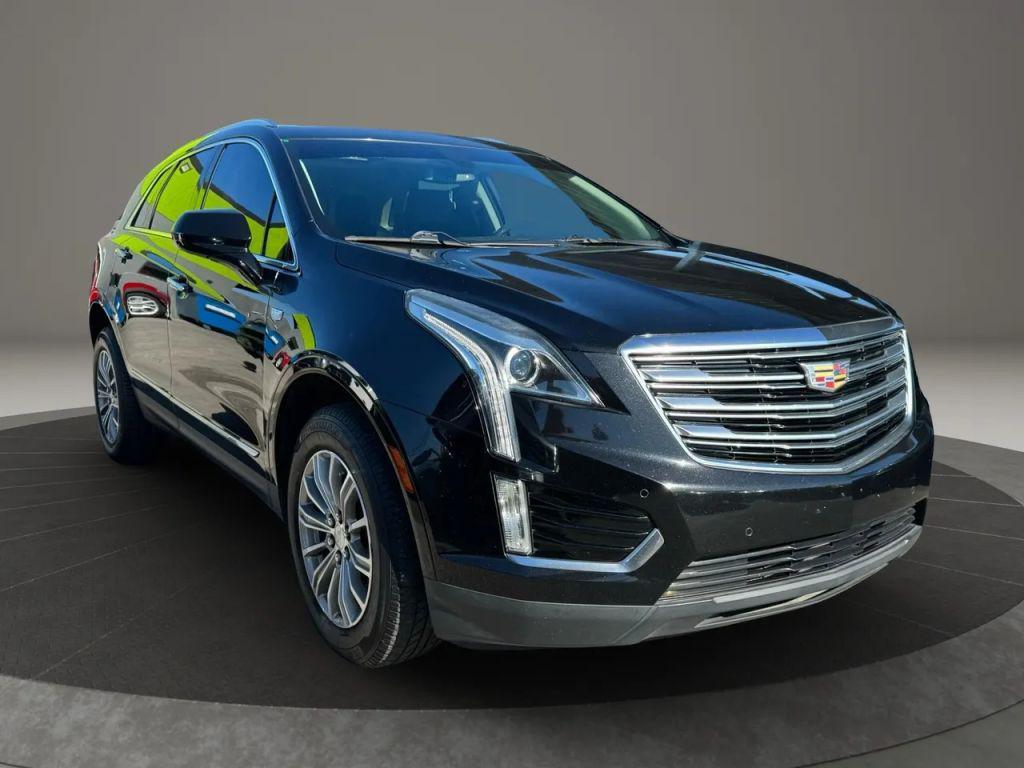 used 2017 Cadillac XT5 car, priced at $17,999