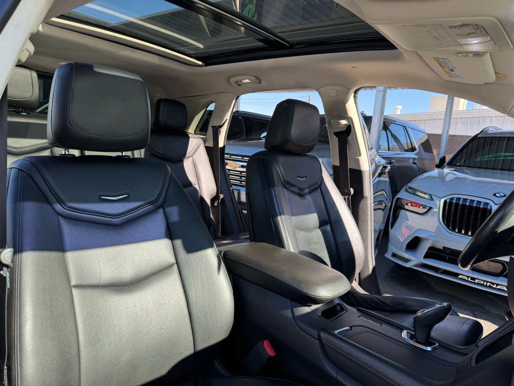 used 2017 Cadillac XT5 car, priced at $17,999