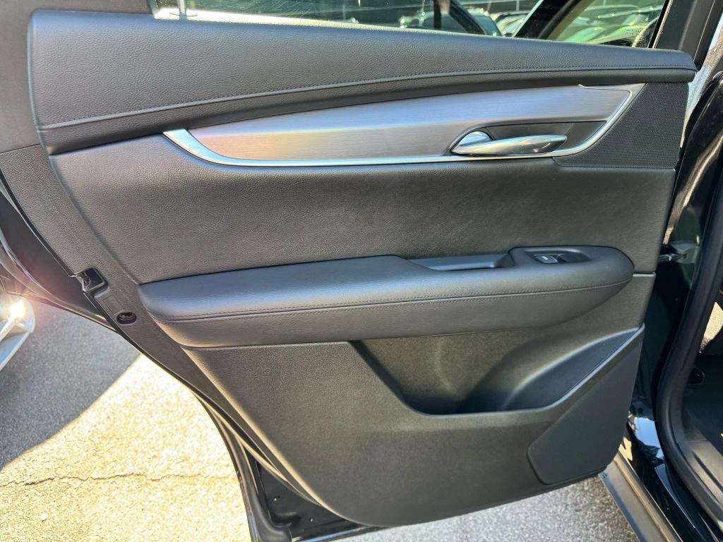 used 2017 Cadillac XT5 car, priced at $17,999