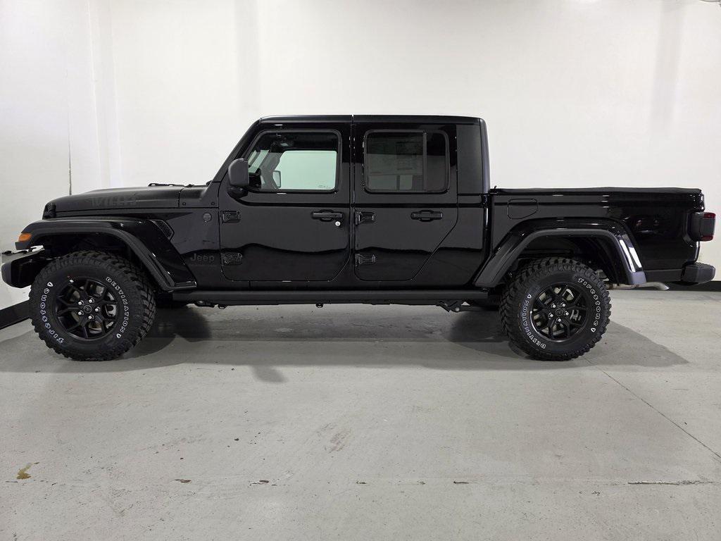 new 2025 Jeep Gladiator car, priced at $45,946