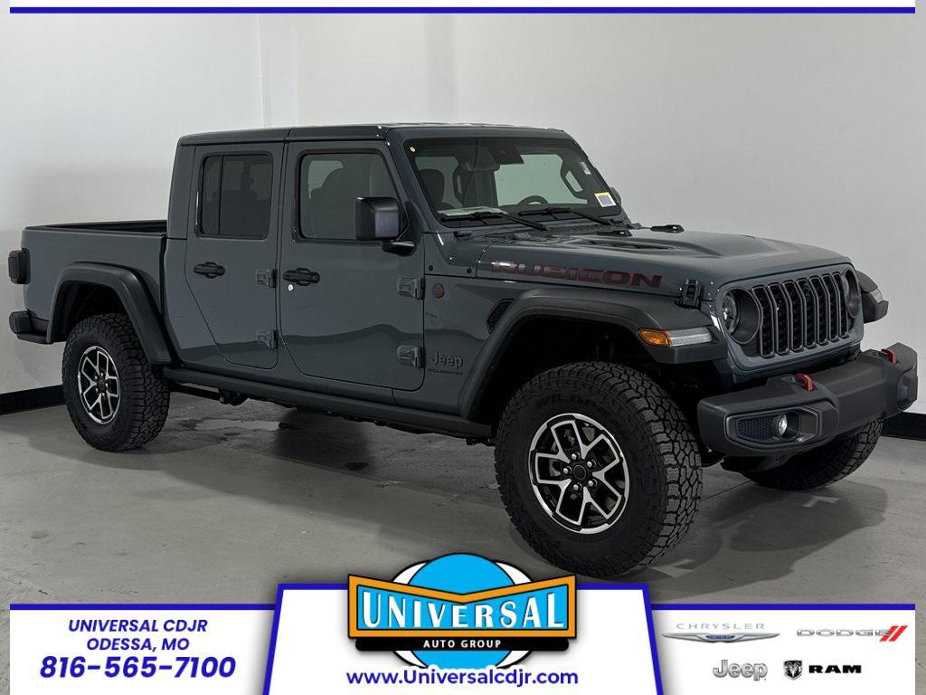 new 2025 Jeep Gladiator car, priced at $44,582
