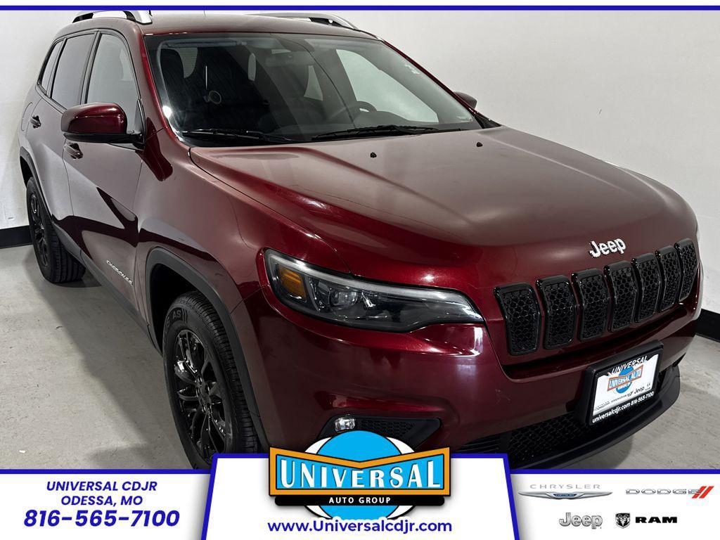 used 2020 Jeep Cherokee car, priced at $16,384