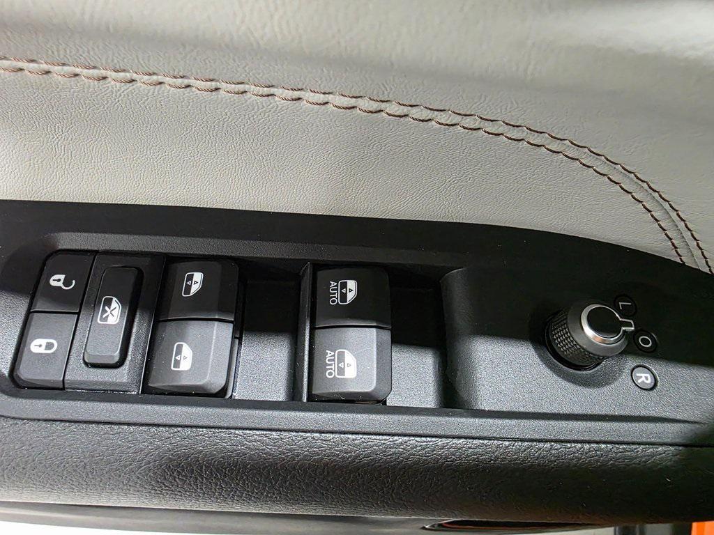 new 2026 Jeep Compass car, priced at $26,370