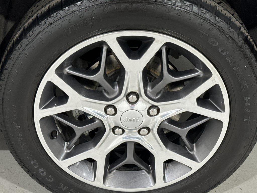 used 2020 Jeep Grand Cherokee car, priced at $22,970