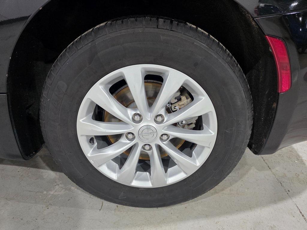 used 2017 Chrysler Pacifica car, priced at $10,896